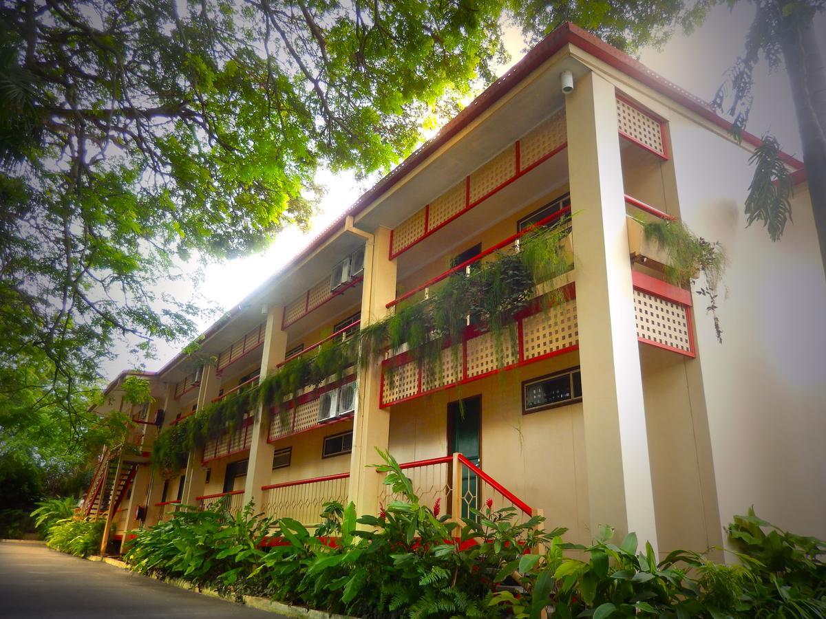 The Shady Rest Hotel Port Moresby Exterior photo